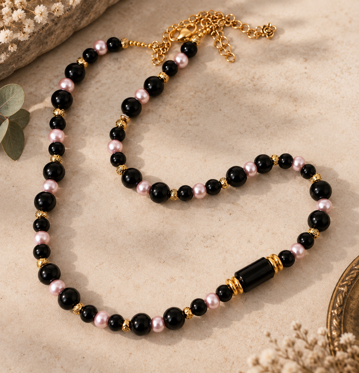 Black and white jewellery set necklace and earrings faux jet