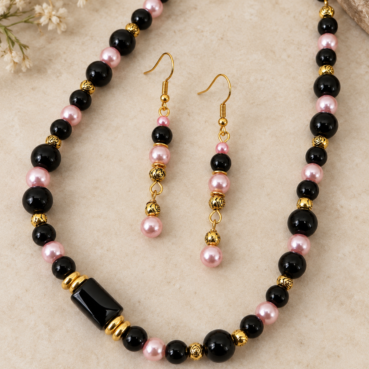 Black and white jewellery set necklace and earrings faux jet