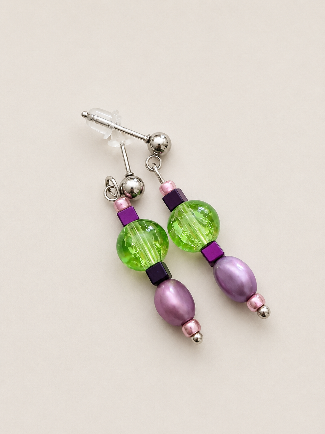Green and purple glass with fresh water pearls in purple